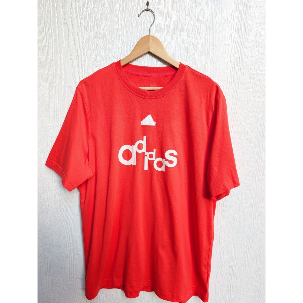 NWT Adidas Red Graphic Logo Active Short Sleeve T-shirt Men's Large